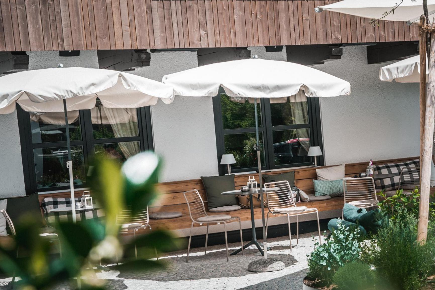 Haus Jausern Hotel 4*